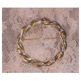 Vintage Gold Circle Pin Brooch