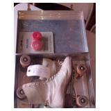 Vintage Reilly Chicago Skates w/Wooden Wheels in Metal Carrying Case