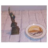 New Mexico Commemorative Plate and Mini Statue of Liberty Figurine