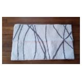 Tititex Luxury White Grey Line Bathroom Rug, 20x32 inch Classic Extra Soft and Absorbent Microfiber 