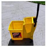 Libman One-Piece Commercial Mop Bucket and Wringer