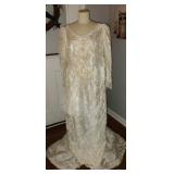 Beautiful Vintage Sequined Wedding Dress w/Hat & Veil- SIZE 18 
