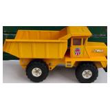 Vintage Mack Big Buddy L Hydraulic Dump Truck Yellow Metal Construction Vehicle