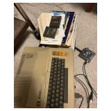 Vintage Atari 800 plays 