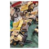 OLD METAL TOYS