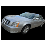 Signature Style: Upscale Home Furnishings Online Auction by Caring Transitions - Ends 3/4!