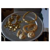 Jewelry! Jewelry! Jewelry!