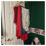 Tablecloths & Runners