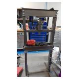 Central Machinery 20 Ton Shop Press Item 60603 Includes Manual