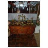 Antiques Beds Candles Clothing Crystal Furs Furniture Jewelry Knick-Knacks Retro TV Vintage