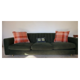 From Cozy to Collectible: Great Finds Online Auction by Caring Transitions - Ends 4/20!