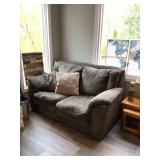Love seat 