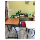 Corner desk