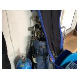 Golf clubs 