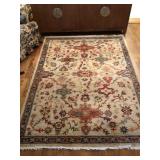 Area rug 89” x 64” Area rug 89” x 64”