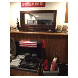 Vacuum, cabinet  Vacuum, cabinet