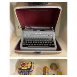 Royal typewriter 
