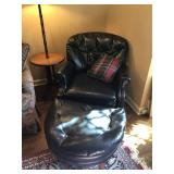 Vtg. Leather chair w/ ottoman 55”x30”x32”