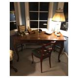 Ladies desk/2 drawers, 25”x52”x28”