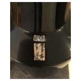 Signature of Blk. Vase