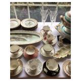 Cups & saucers