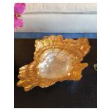Iridescent glass bowl