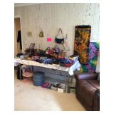 Handbags, scarves, hat boxes