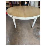 Dining room table 57”x42”x30” H
