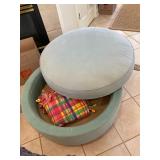 storage ottoman