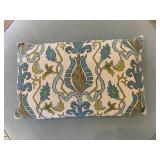 decorative pillows