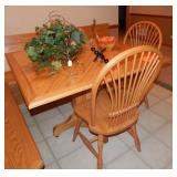 Table w/2 chairs