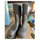 Muck Boots, Size 13