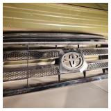 Toyota Tundra 2010-13 Grill