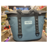 Yeti Hopper Cooler Tote M30 Nordic Blue