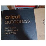 Cricut auto press