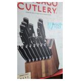 Chicago Cutlery Insignia Classic Knife Set