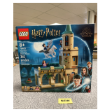 Lego Harry Potter courtyard play set 