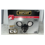 Defiant Motion Activated Flood Light