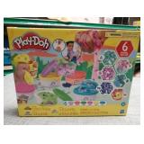 Play-Doh Wild Animals Mixing Kit