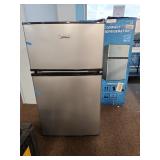Lot - 1 Midea Compact Refrigerator
