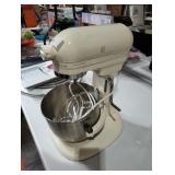 Kitchen Aid Heavy Duty Mixer