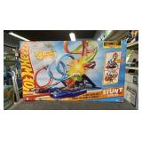 Hot Wheels Action 4-Loop Crash Out Track Set