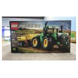 LEGO Technic John Deere 962OR 4WD Tractor