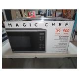 Magic Chef 0.9 cu. ft. countertop microwave 
