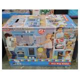 little tikes first prep kitchen play set
