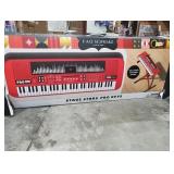FAO Schwarz Keyboard With Stand