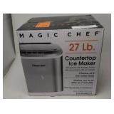 Magic Chef 27lb countertop ice maker