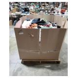 Pallet of Miscellaneous Clothing