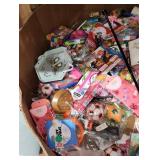 Pallet of Miscellaneous New General Merchandise