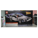 LEGO Icons Back to the Future Time Machine 10300